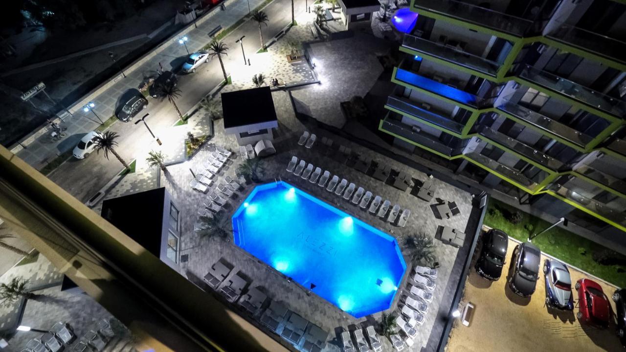 Alezzi Beach Resort Năvodari Екстериор снимка