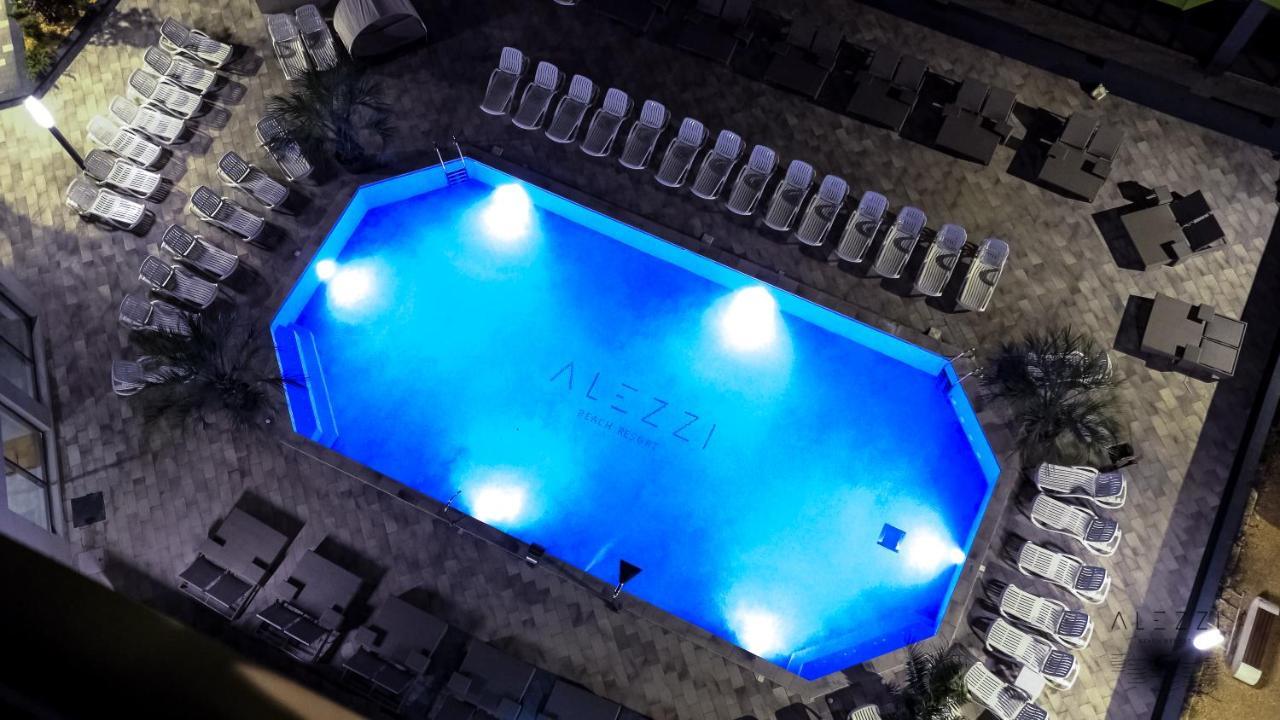 Alezzi Beach Resort Năvodari Екстериор снимка