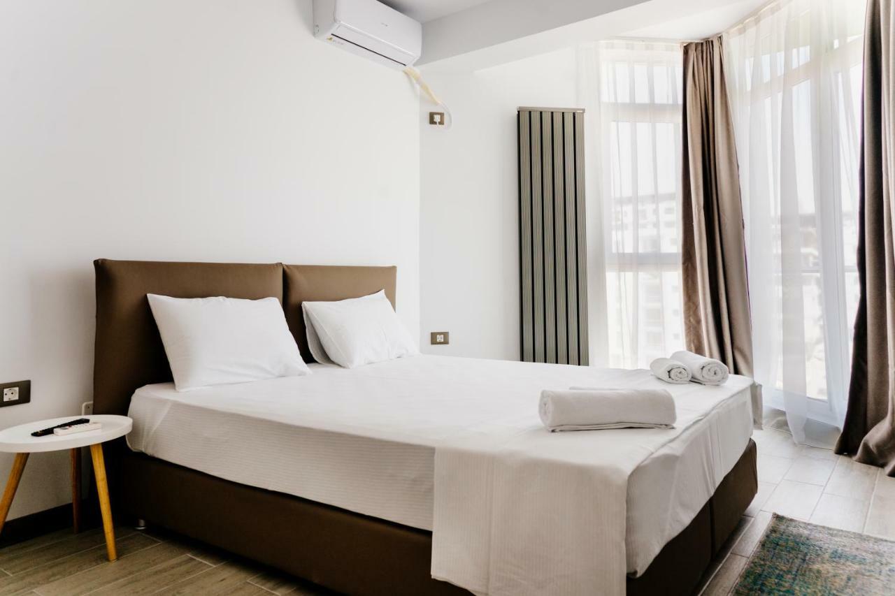 Alezzi Beach Resort Năvodari Екстериор снимка