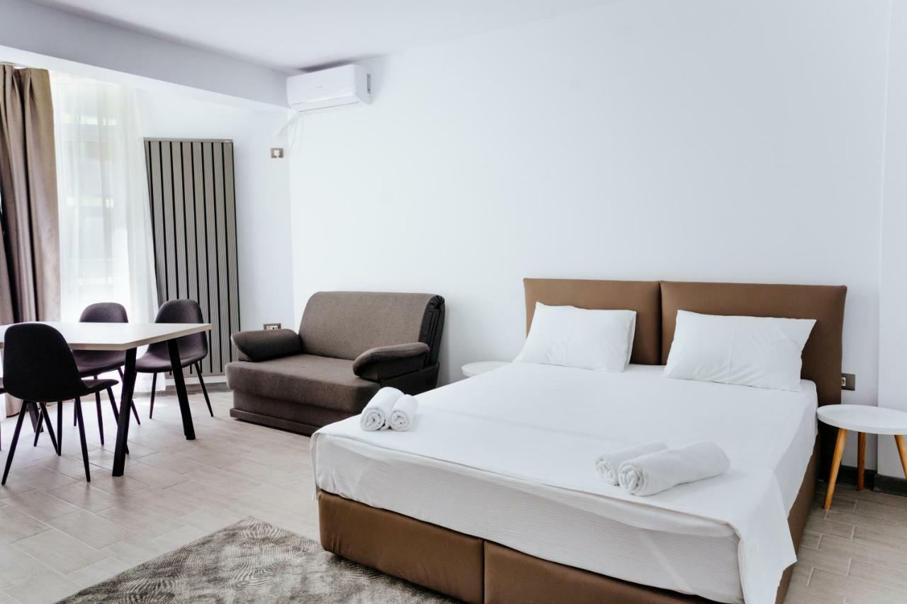 Alezzi Beach Resort Năvodari Екстериор снимка