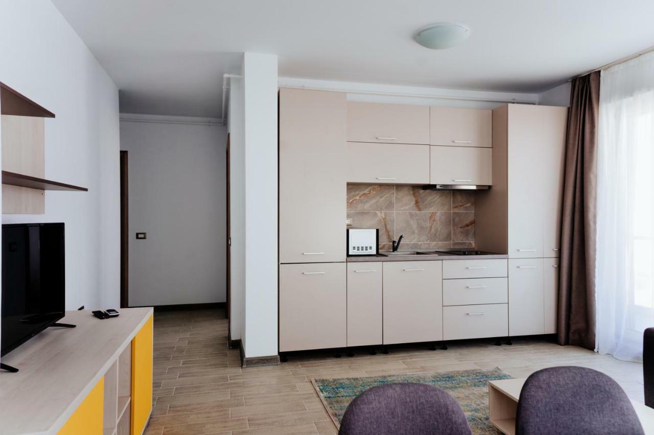 Alezzi Beach Resort Năvodari Екстериор снимка