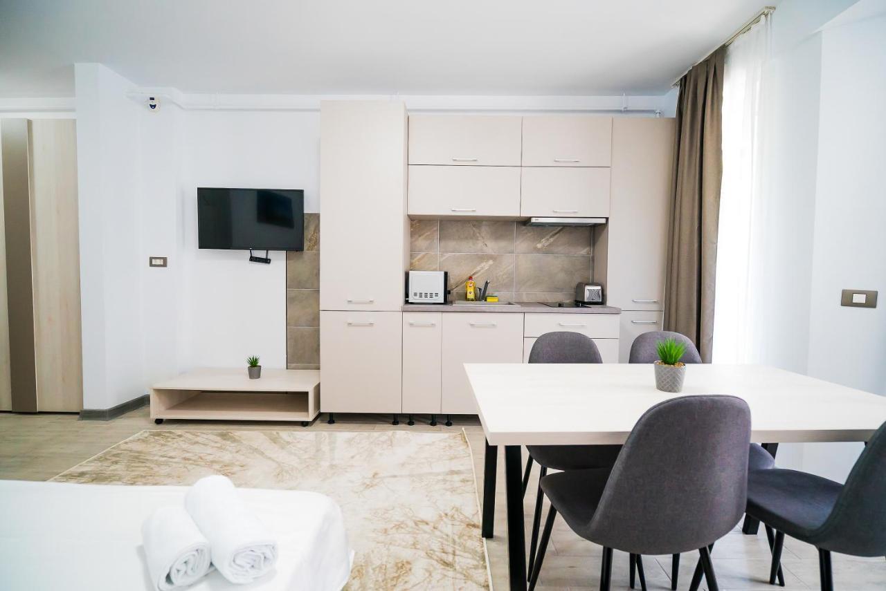 Alezzi Beach Resort Năvodari Екстериор снимка
